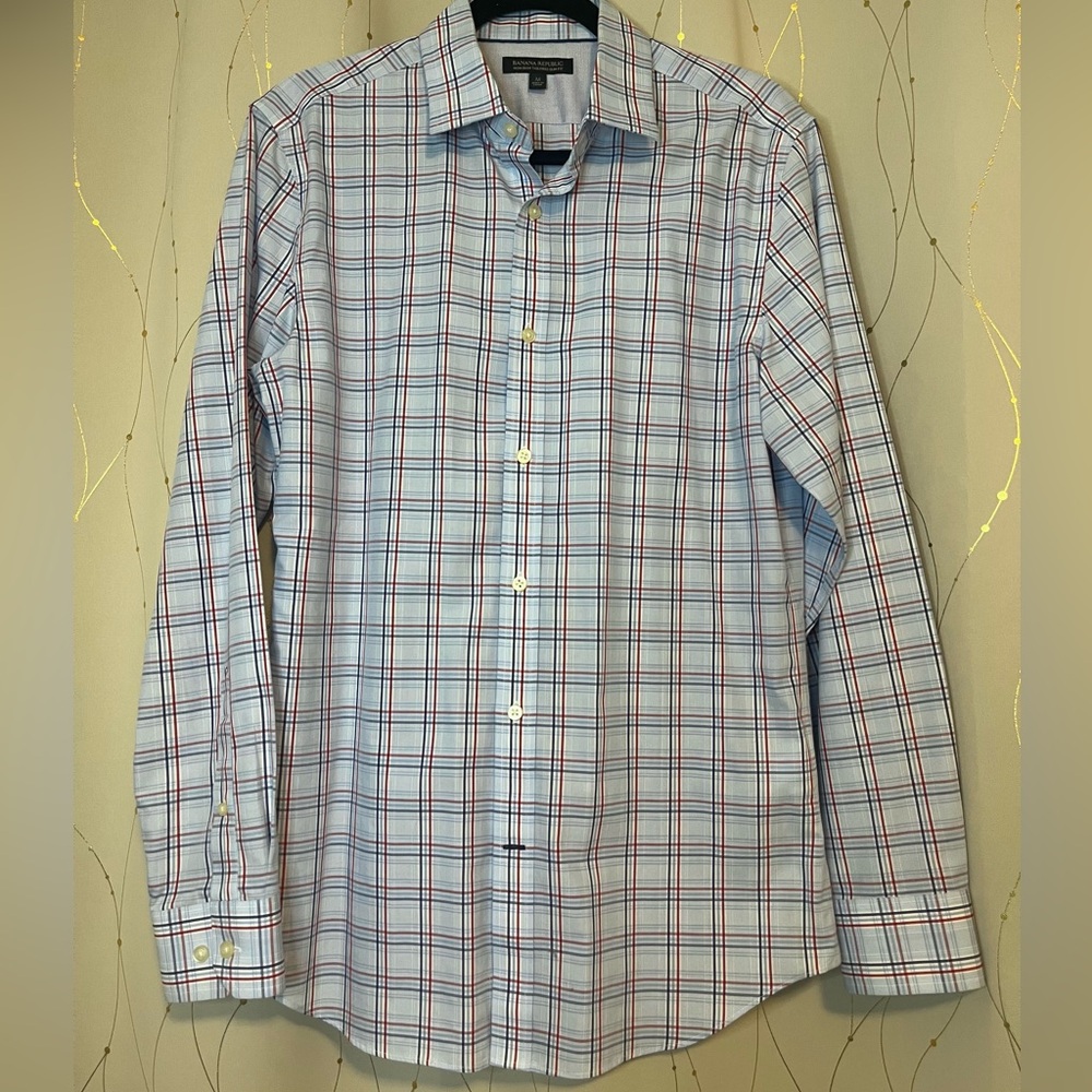 Banana Republic Men’s Non-Iron Tailored Slim Fit Button Up Shirt Sz Medium